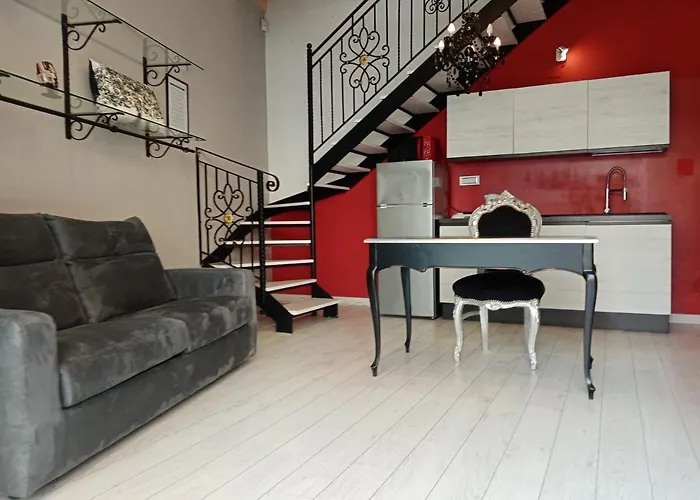 Einaudi 56 דירה *